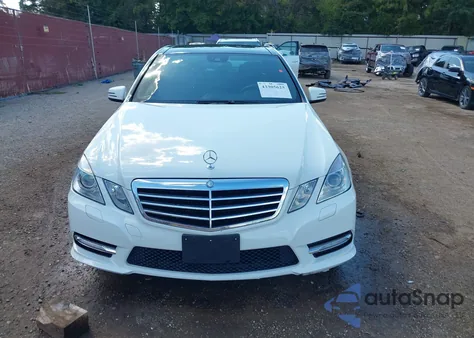 2012 Mercedes-Benz E 350 из США, поврежденный, VIN WDDHF5KB6CA657693